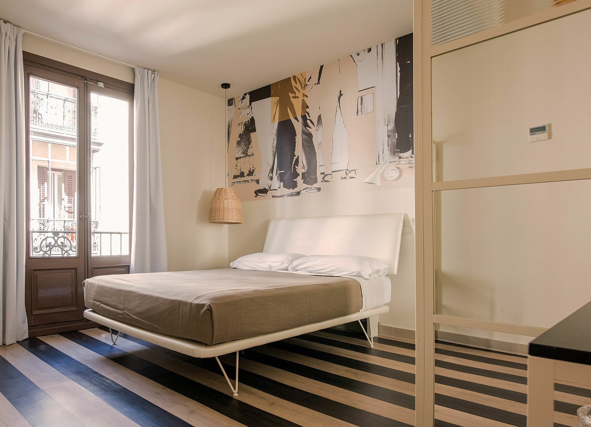 Room Select Sol Madrid Exterior photo